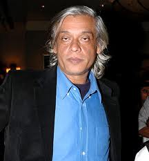 sudhir mishra wants to work with saif  and amir
